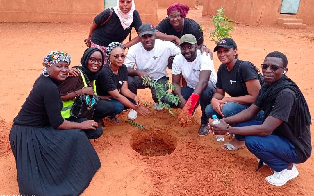 Campagne plantation d’arbres de la team Niger